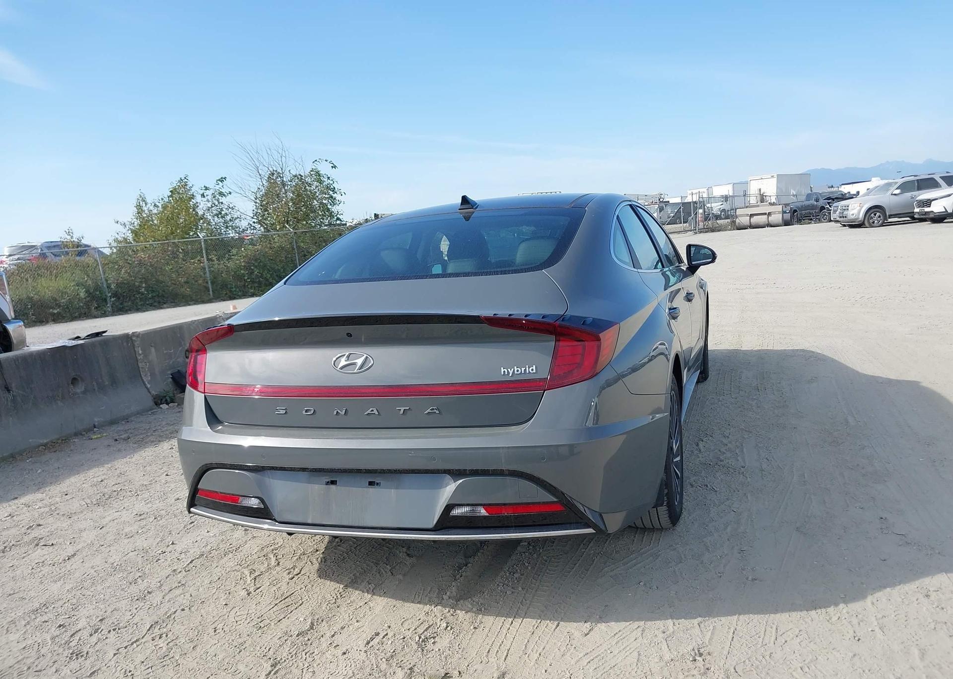 2023 HYUNDAI SONATA HYBRID ULTIMATE