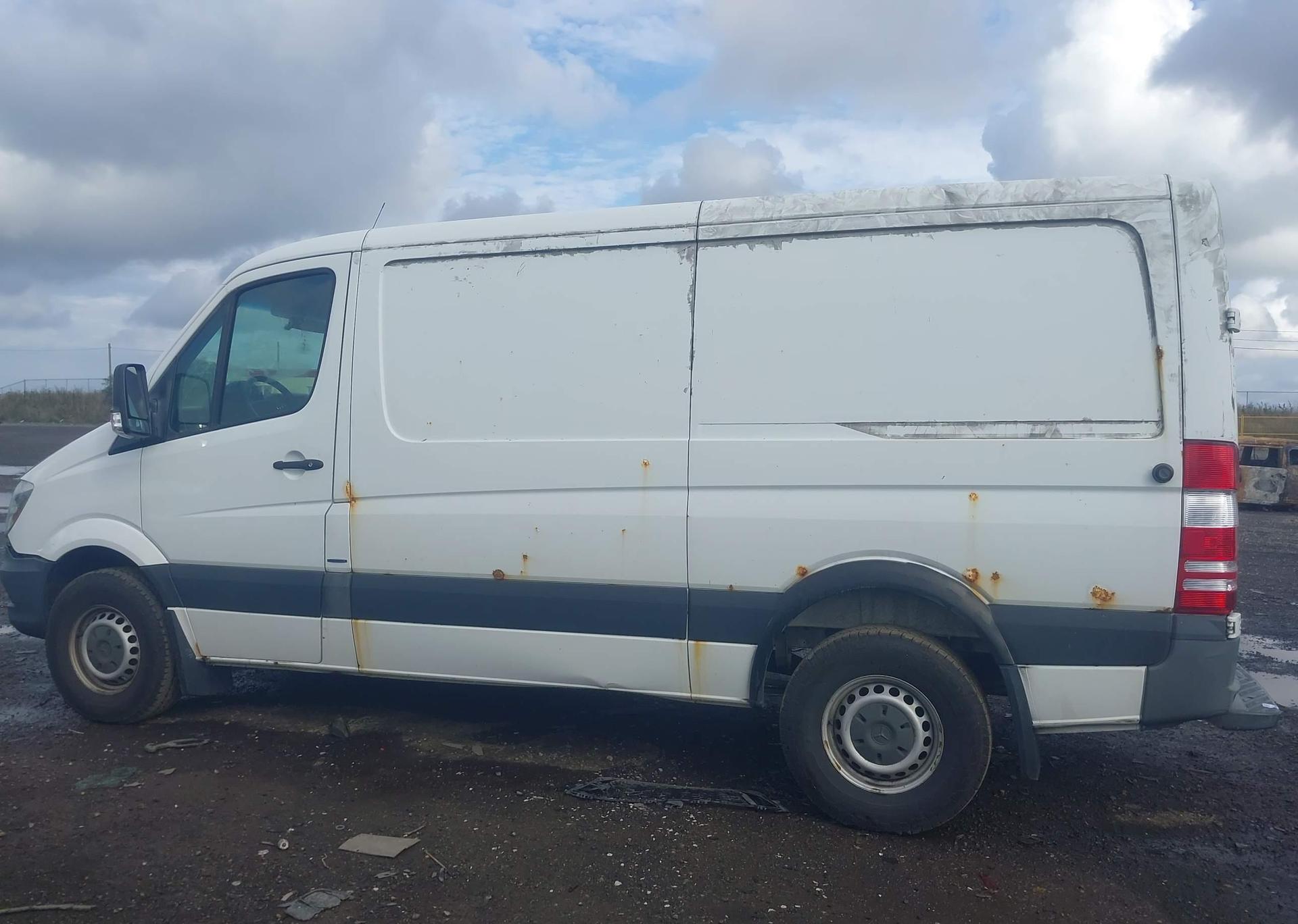 2016 MERCEDES-BENZ SPRINTER 2500 STANDARD ROOF