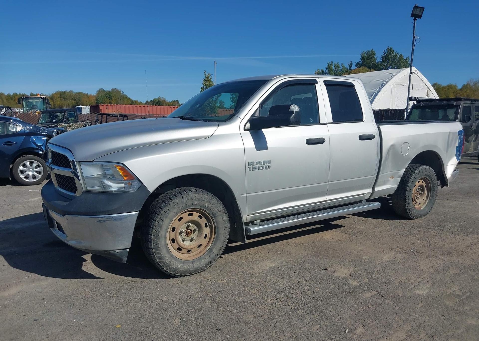 2016 RAM 1500 ST