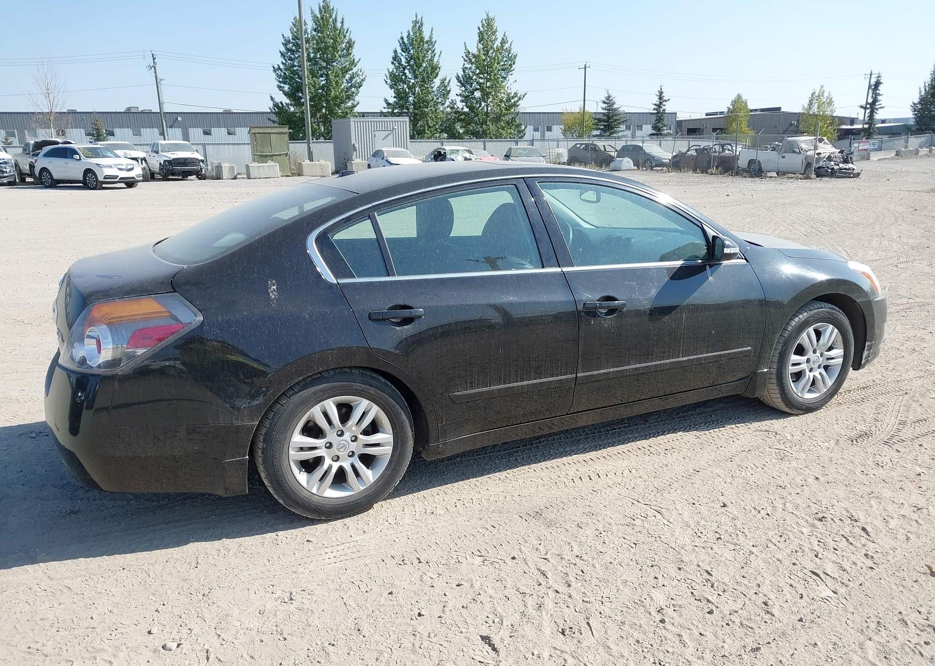 2012 NISSAN Altima S