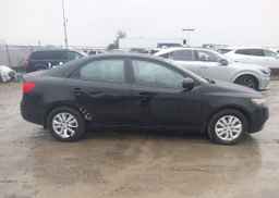 2010 KIA FORTE LX