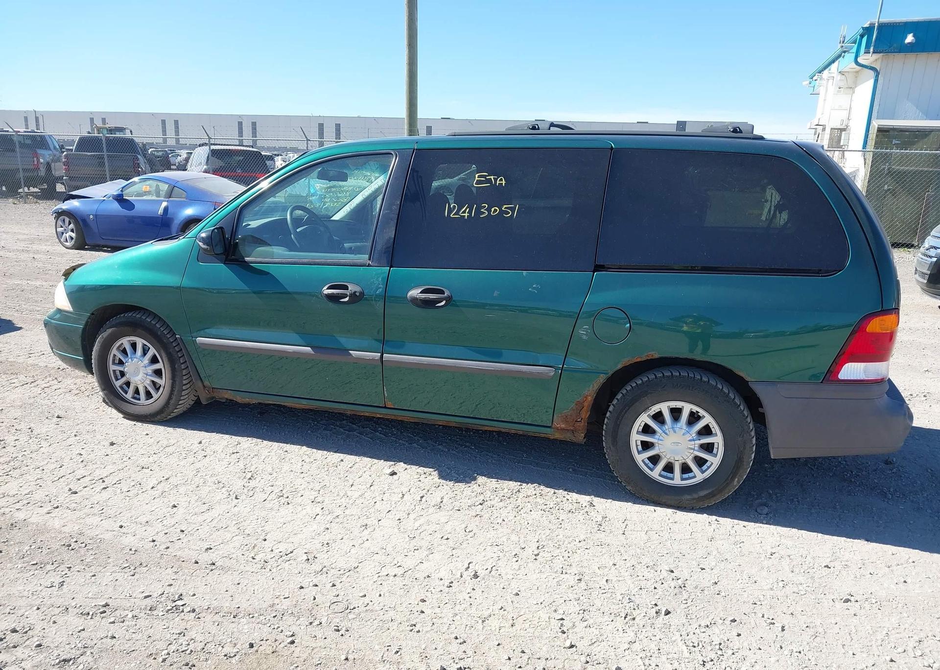 2002 FORD WINDSTAR LX