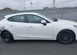 2017 MAZDA 3 TOURING