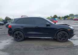 2013 PORSCHE CAYENNE