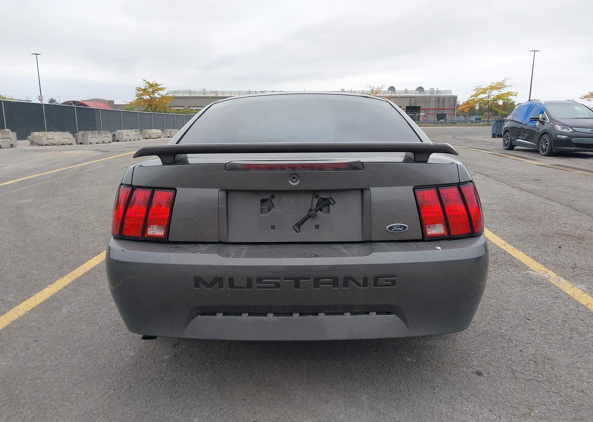 2003 FORD MUSTANG