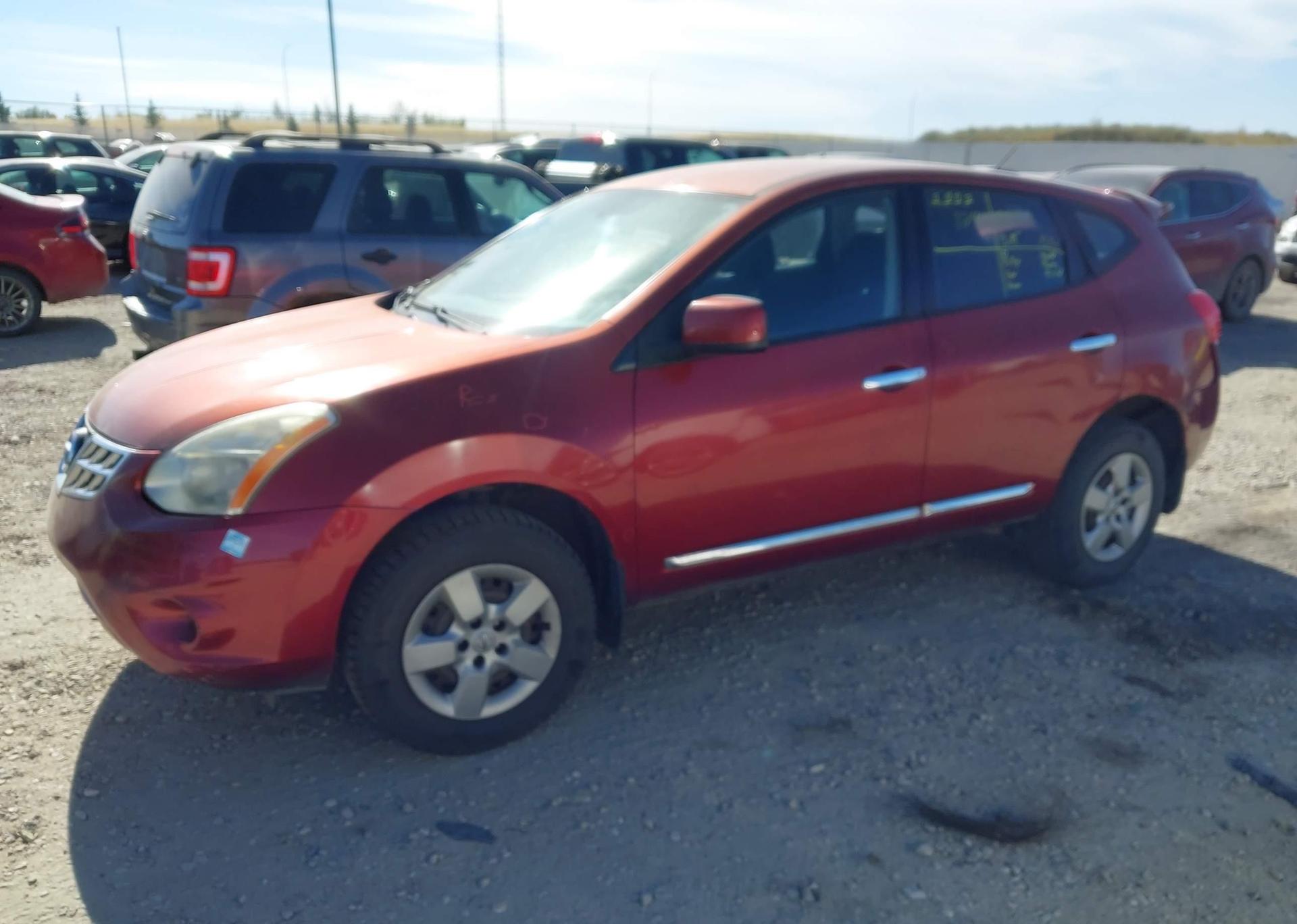 2012 NISSAN ROGUE S
