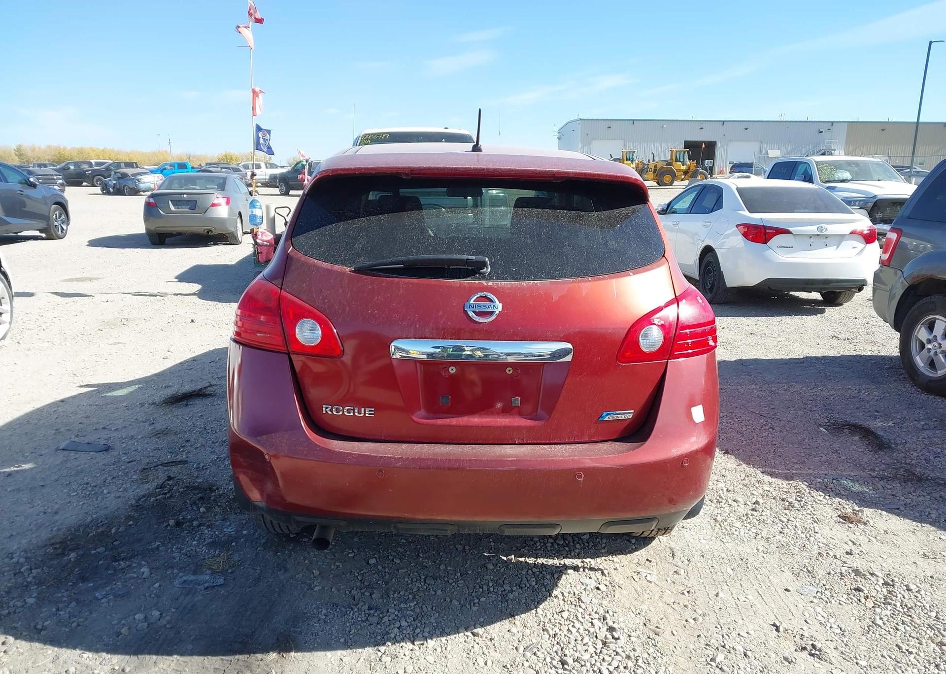 2012 NISSAN ROGUE S