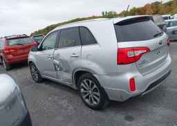 2014 KIA SORENTO