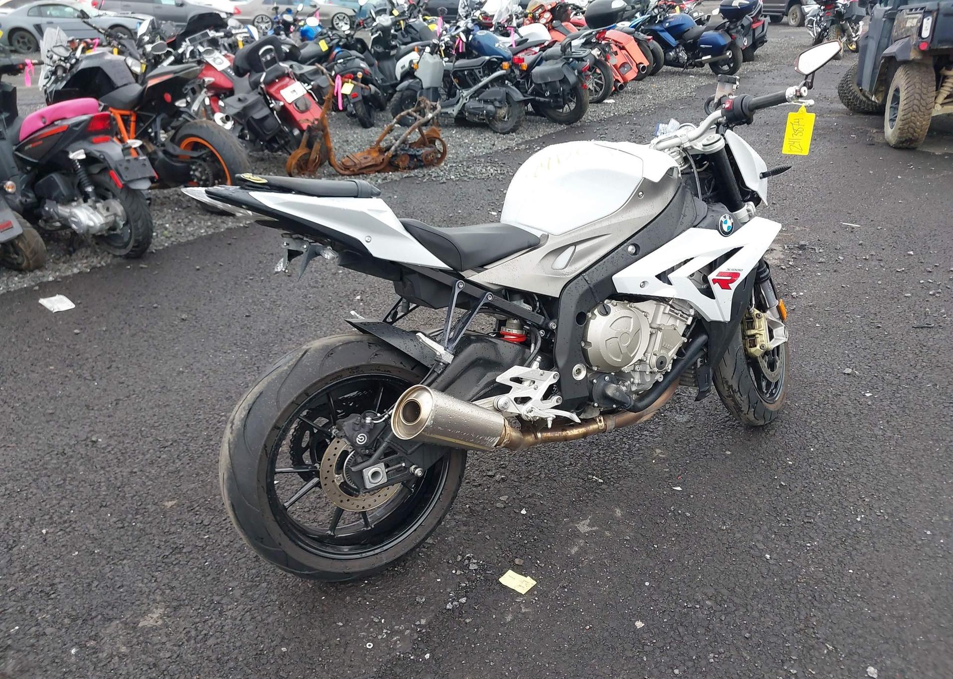 2014 BMW S 1000 R