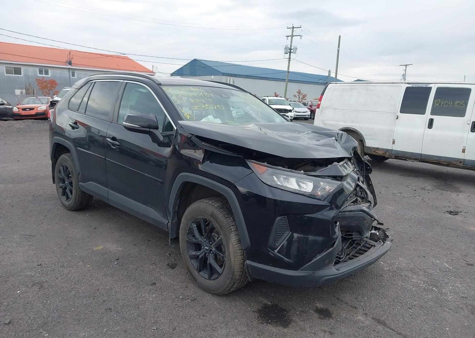 2021 TOYOTA RAV4 LE