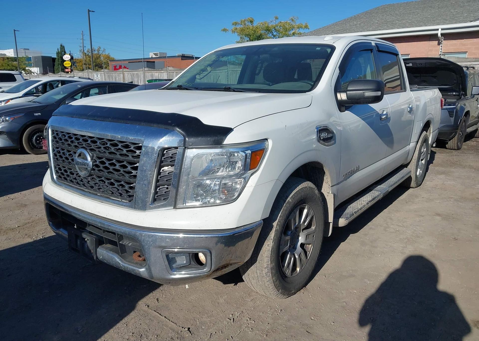 2017 NISSAN TITAN PLATINUM RESERVE