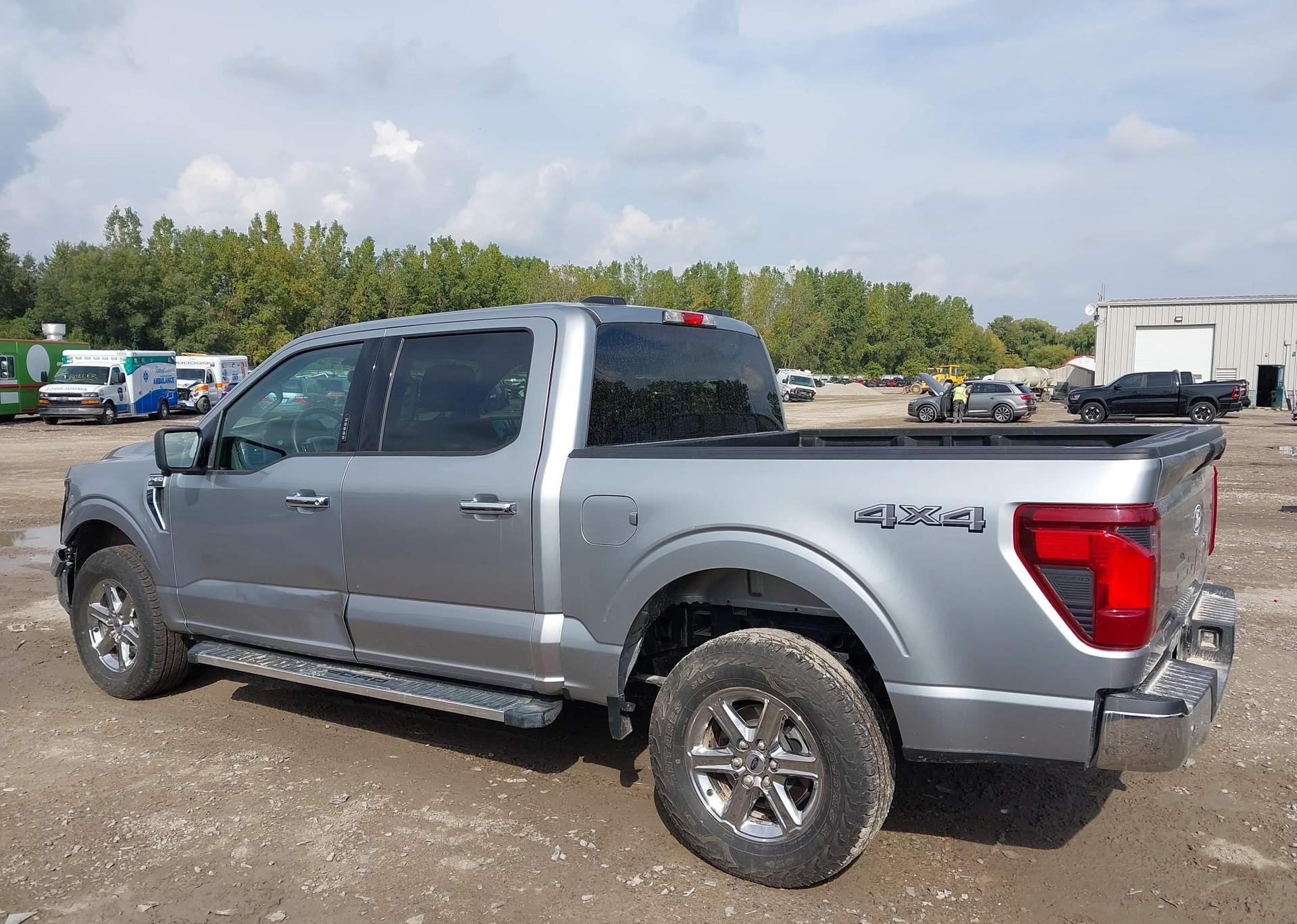 2024 FORD F150 XLT