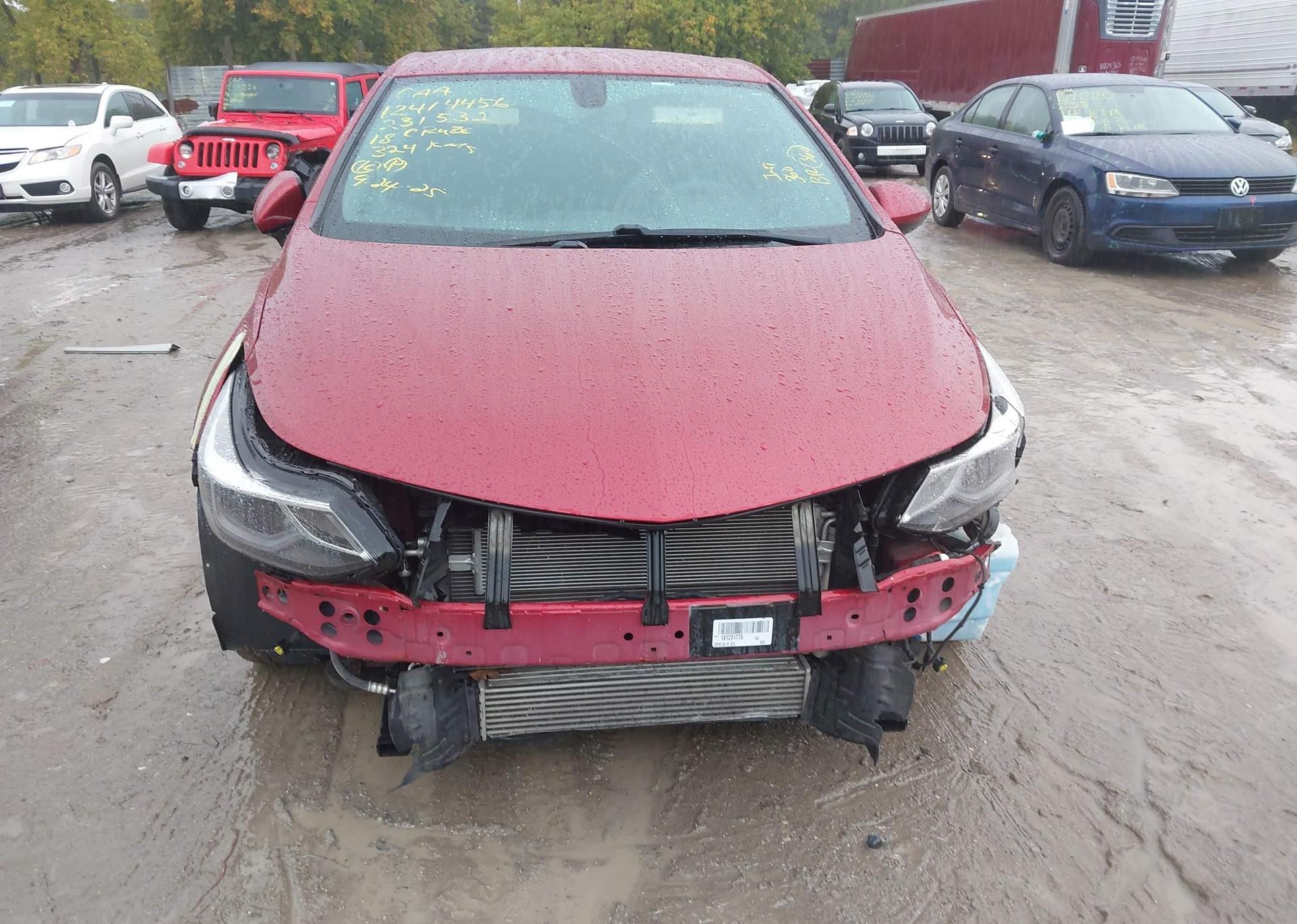 2018 CHEVROLET CRUZE LT