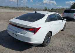 2022 HYUNDAI ELANTRA