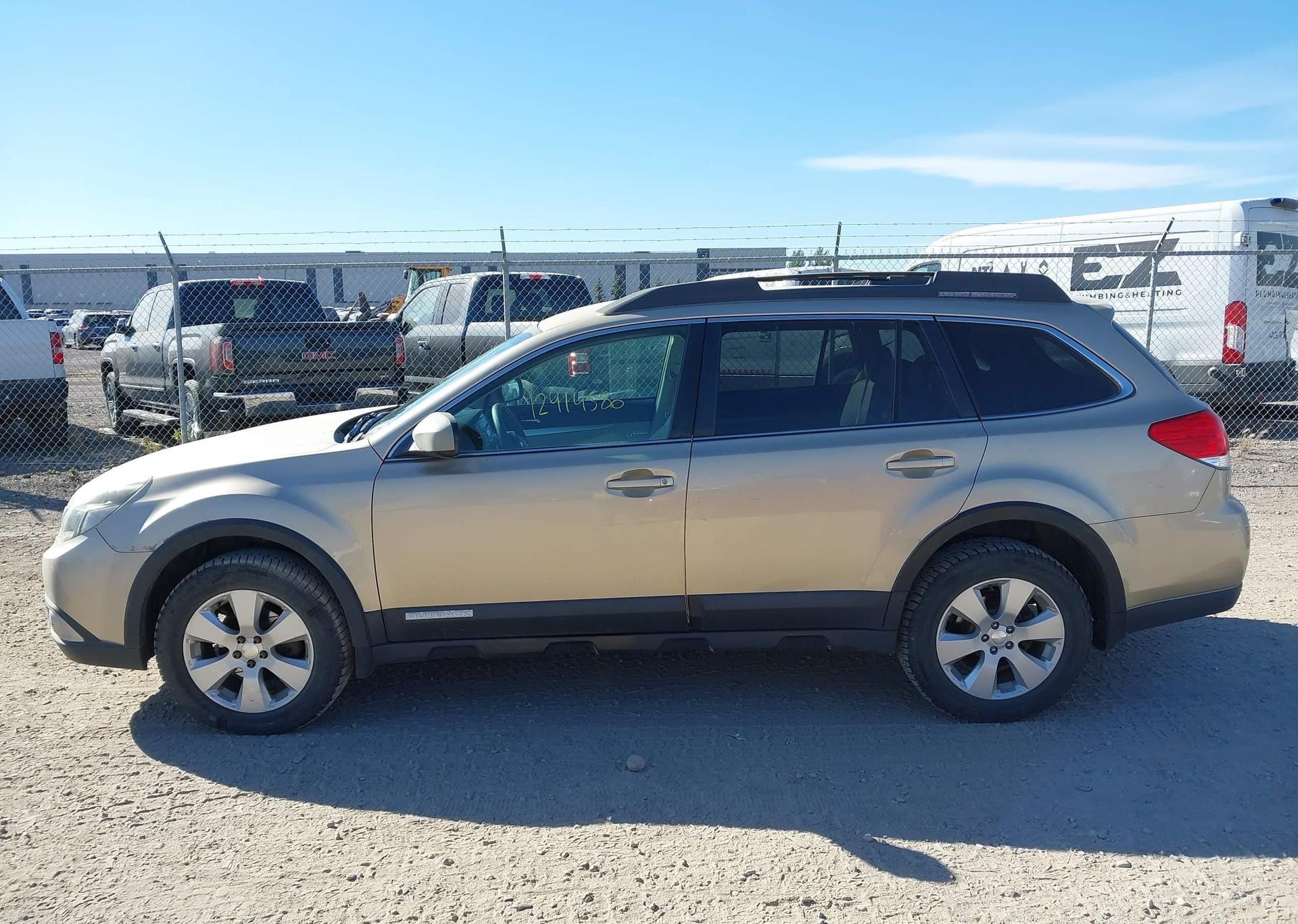 2010 SUBARU OUTBACK 2.5I PREMIUM