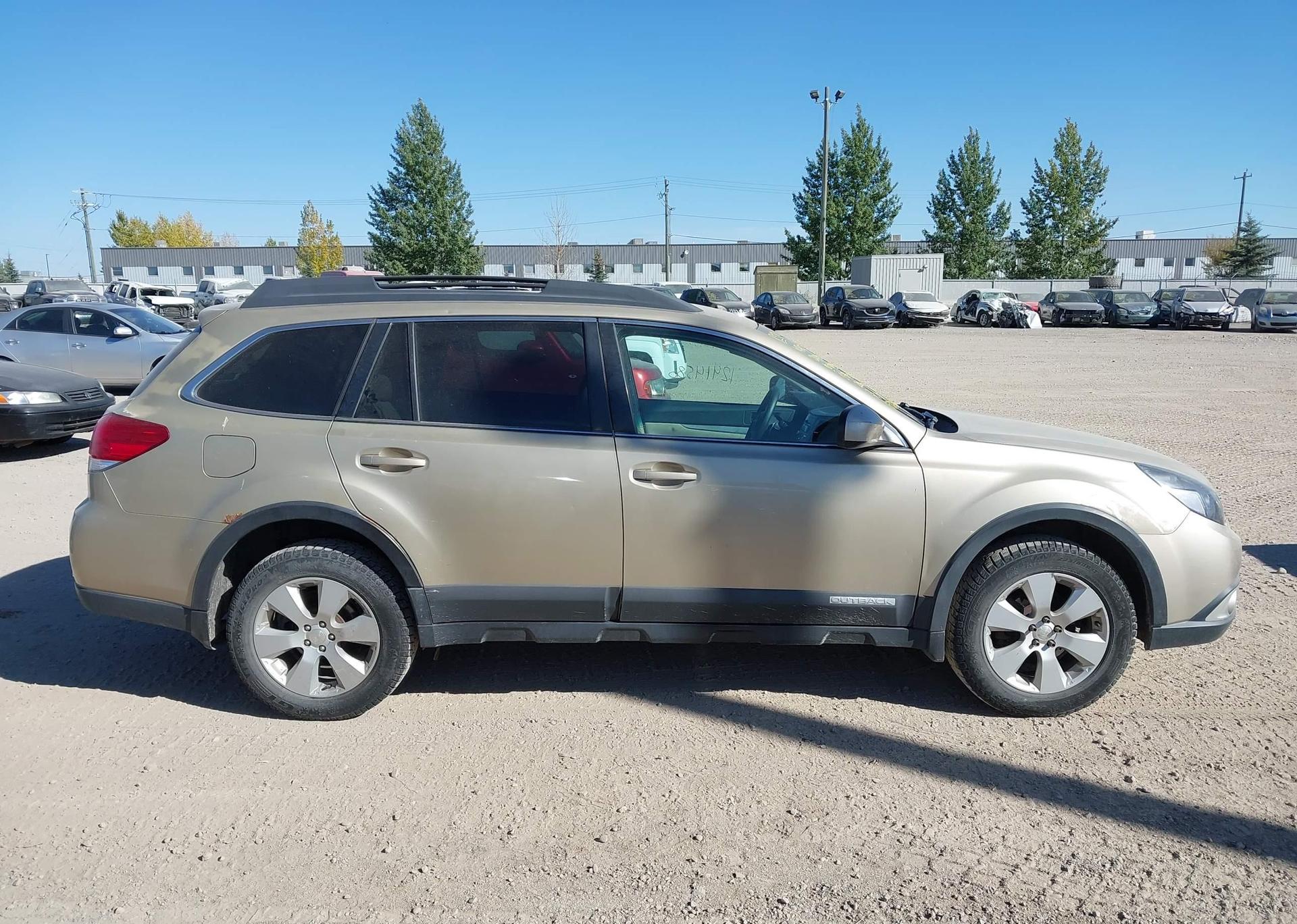 2010 SUBARU OUTBACK 2.5I PREMIUM