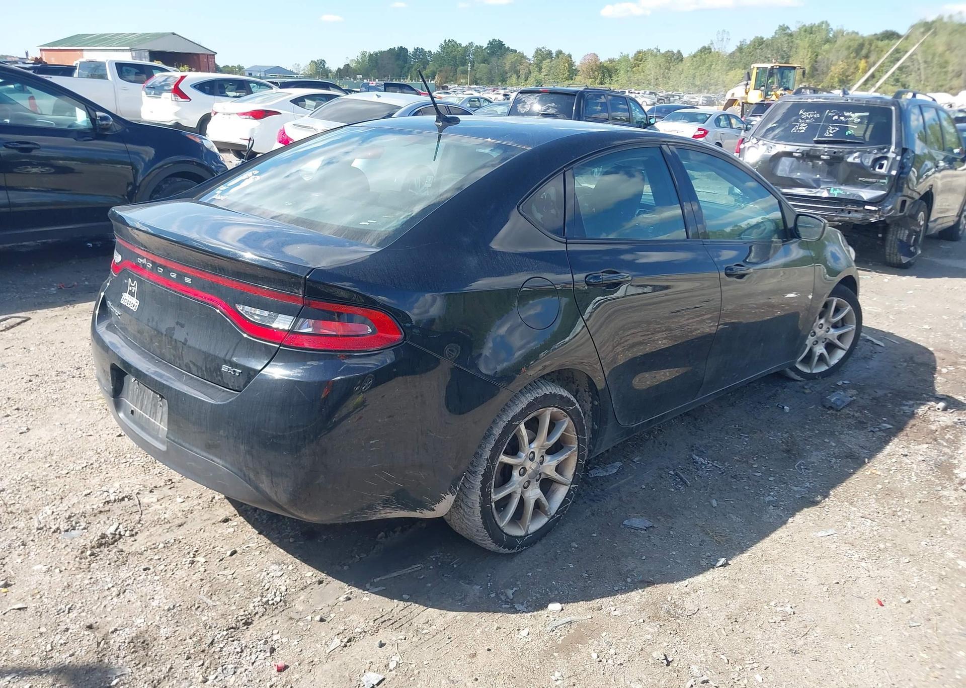 2013 DODGE DART SXT