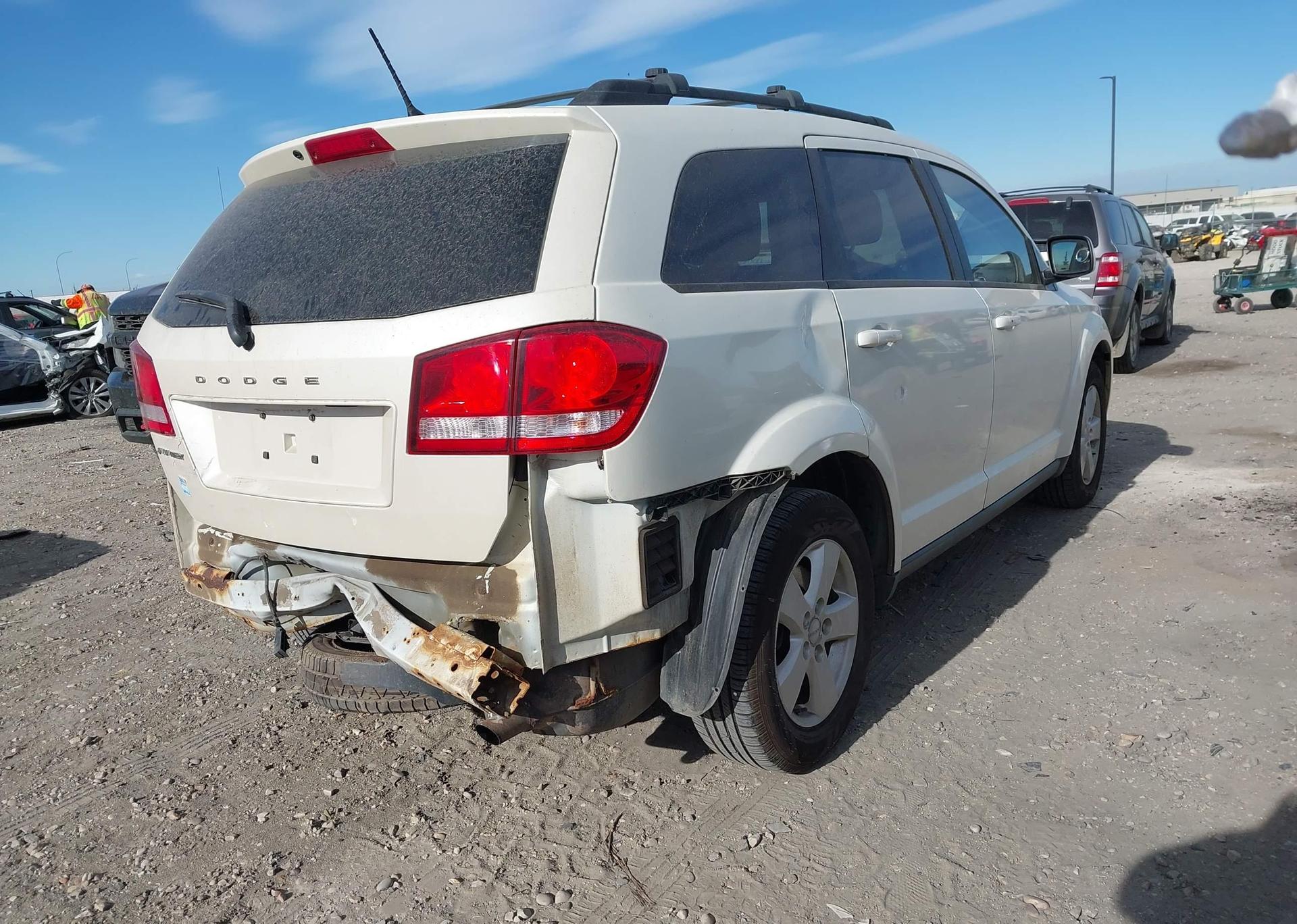 2013 DODGE JOURNEY SE