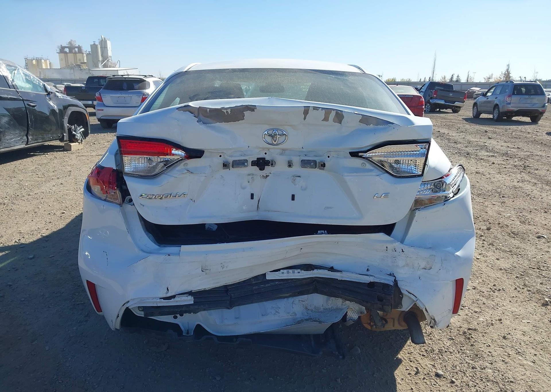 2022 TOYOTA COROLLA LE