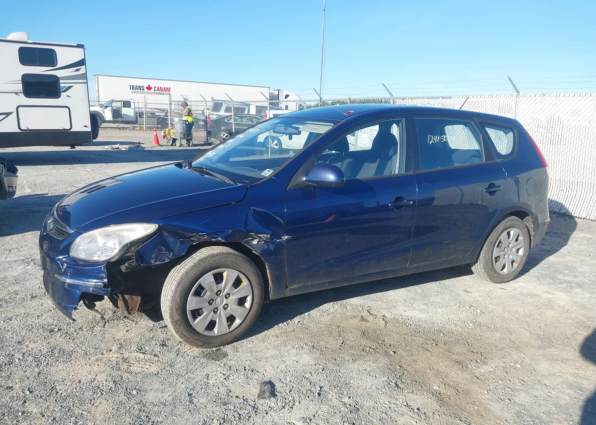 2011 HYUNDAI ELANTRA TOURING GL