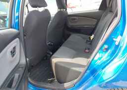 2016 TOYOTA YARIS LE