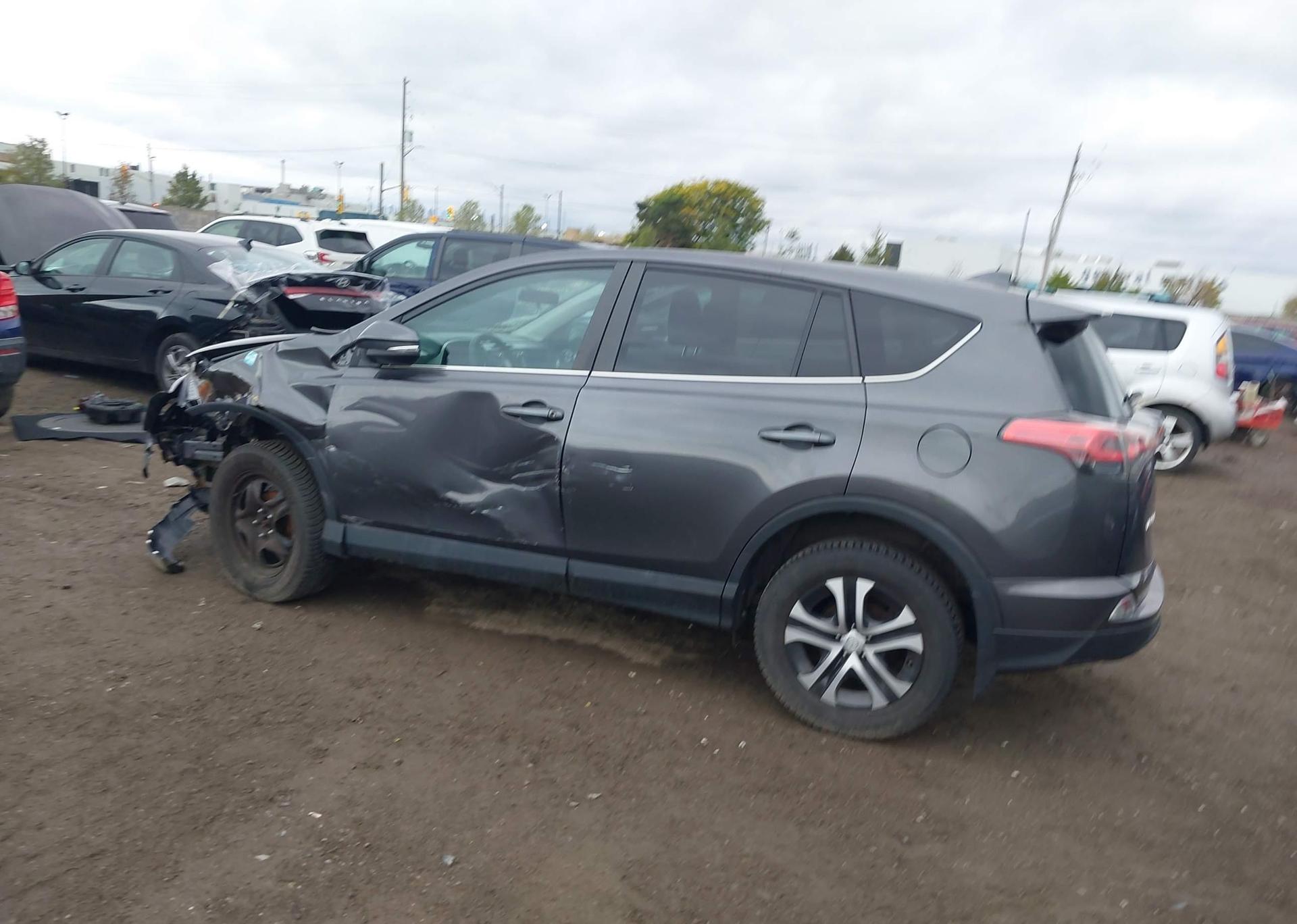 2016 TOYOTA RAV4 LE