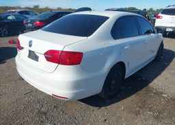 2012 VOLKSWAGEN JETTA