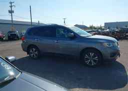 2017 NISSAN PATHFINDER PLATINUM