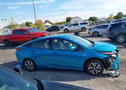 2019 TOYOTA PRIUS