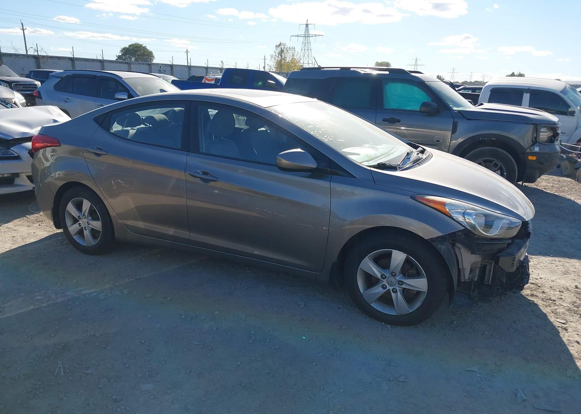 2013 HYUNDAI ELANTRA GLS