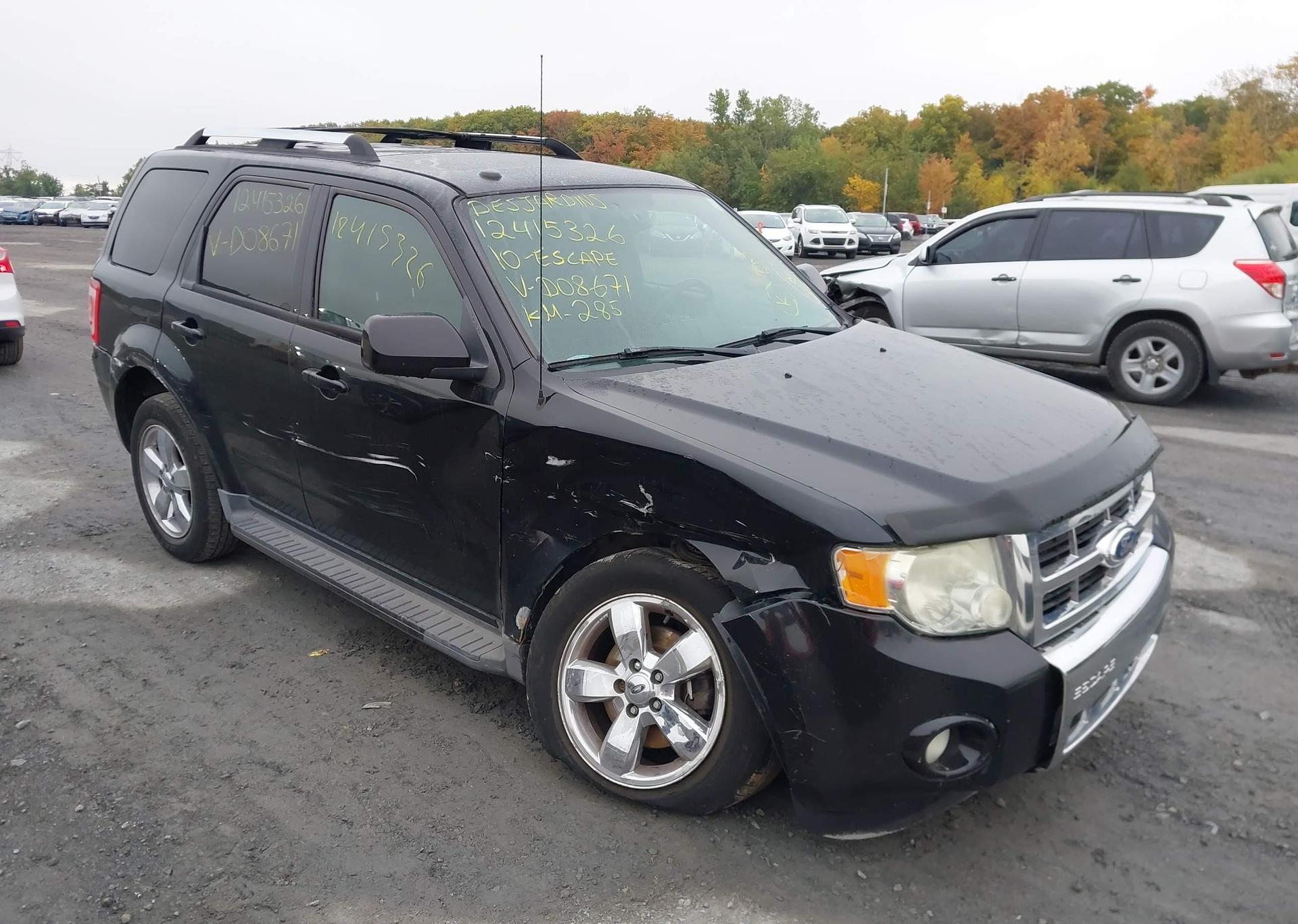 2010 FORD ESCAPE LIMITED