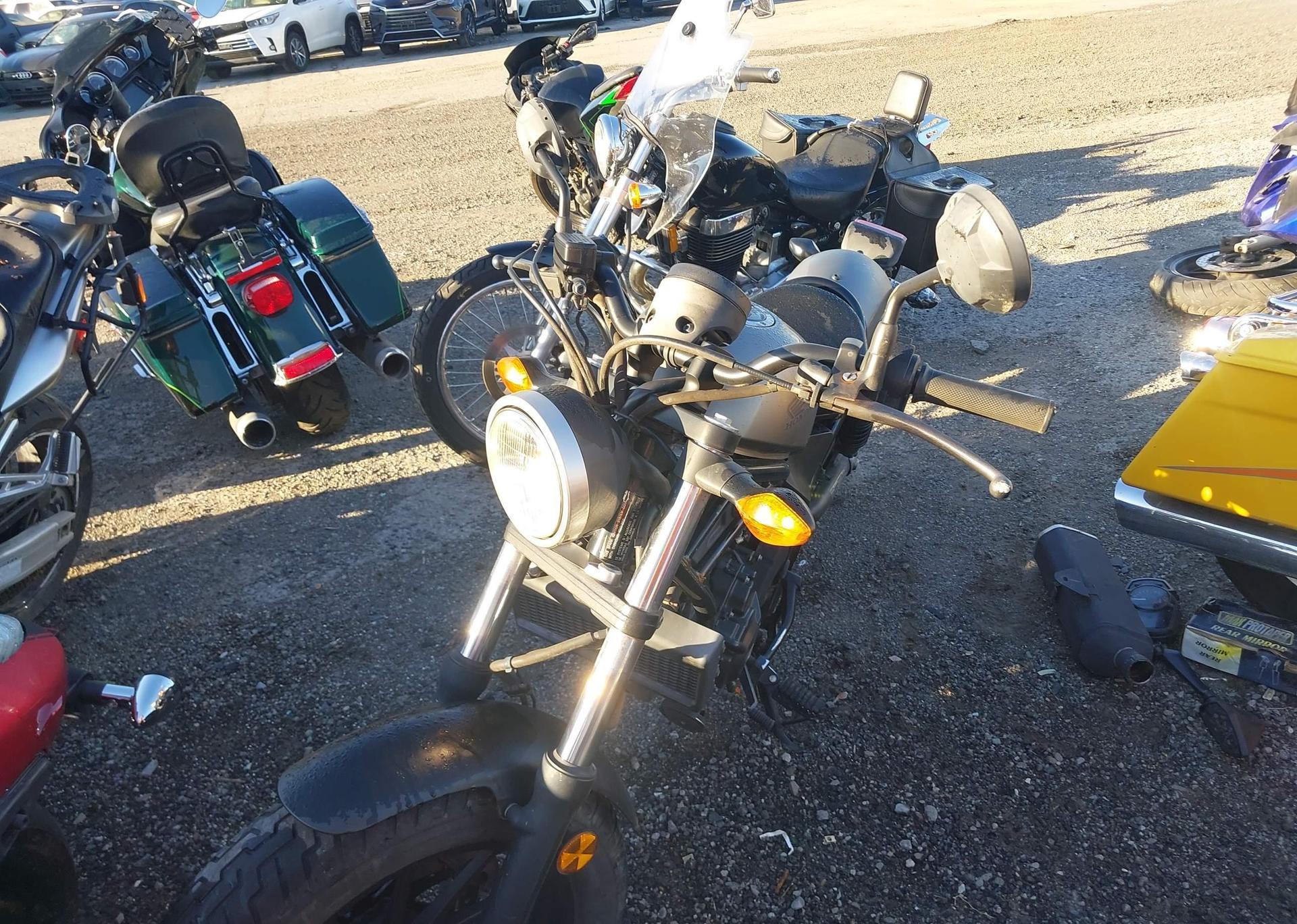 2018 HONDA CMX300 A