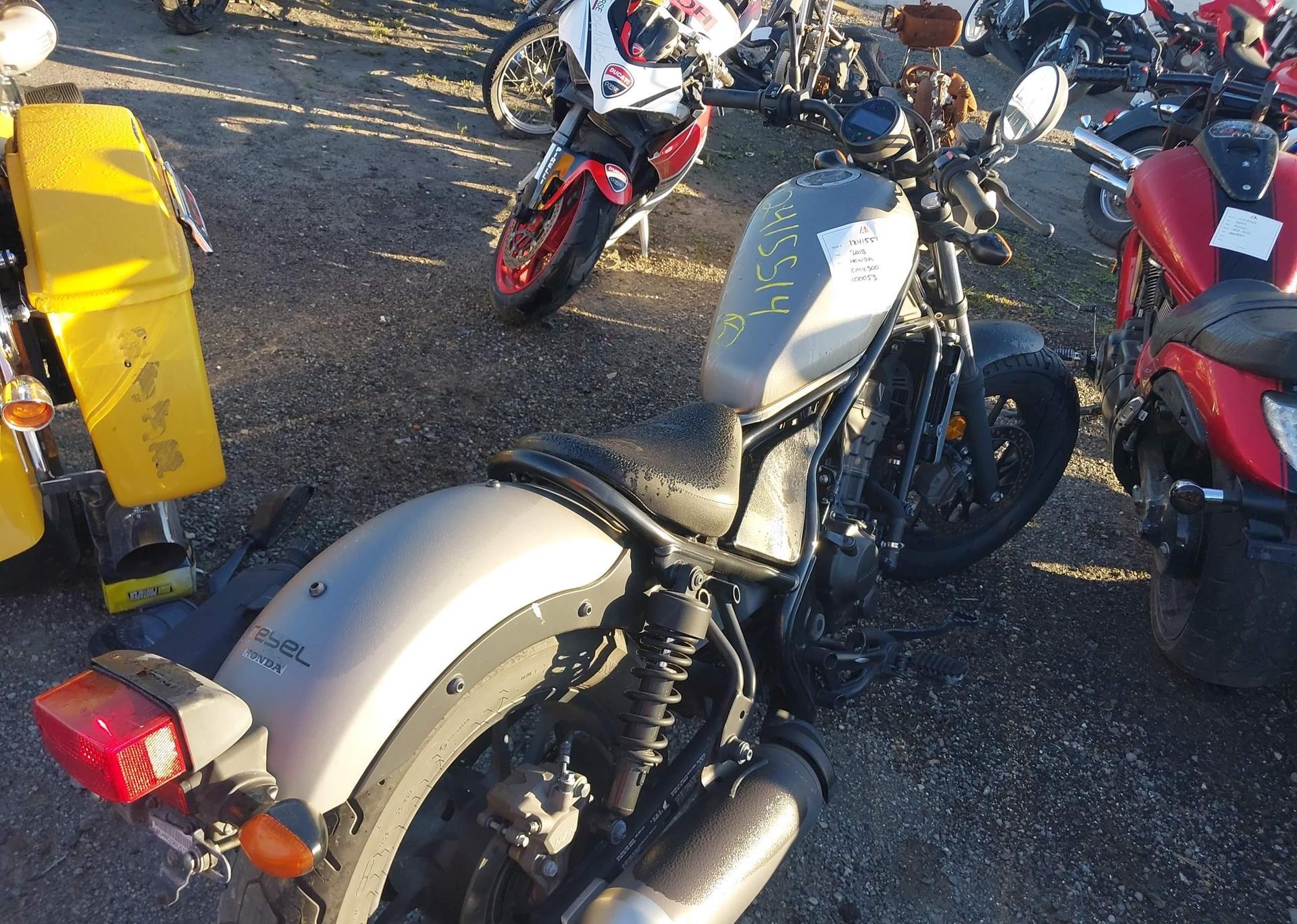2018 HONDA CMX300 A