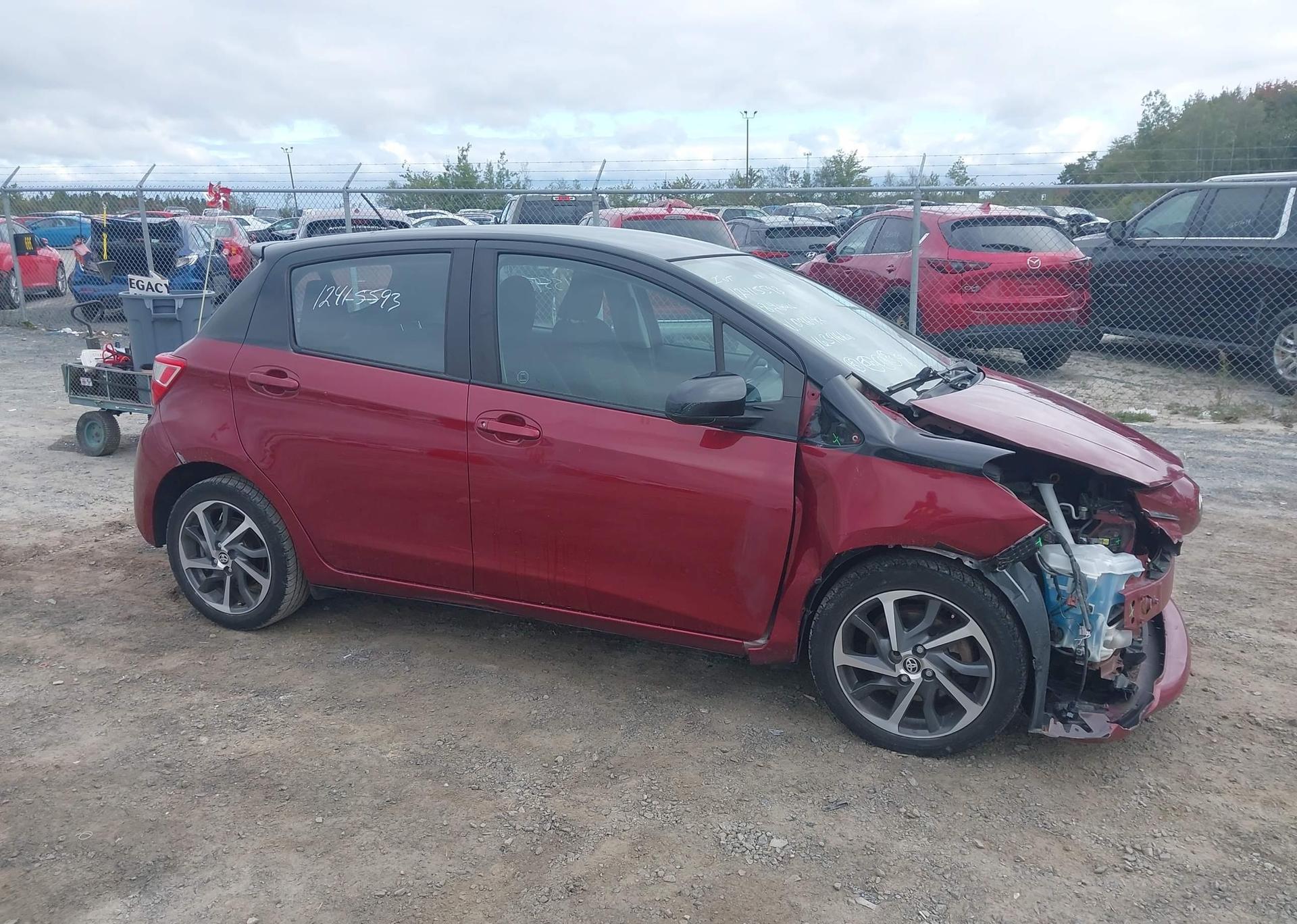 2018 TOYOTA YARIS SE