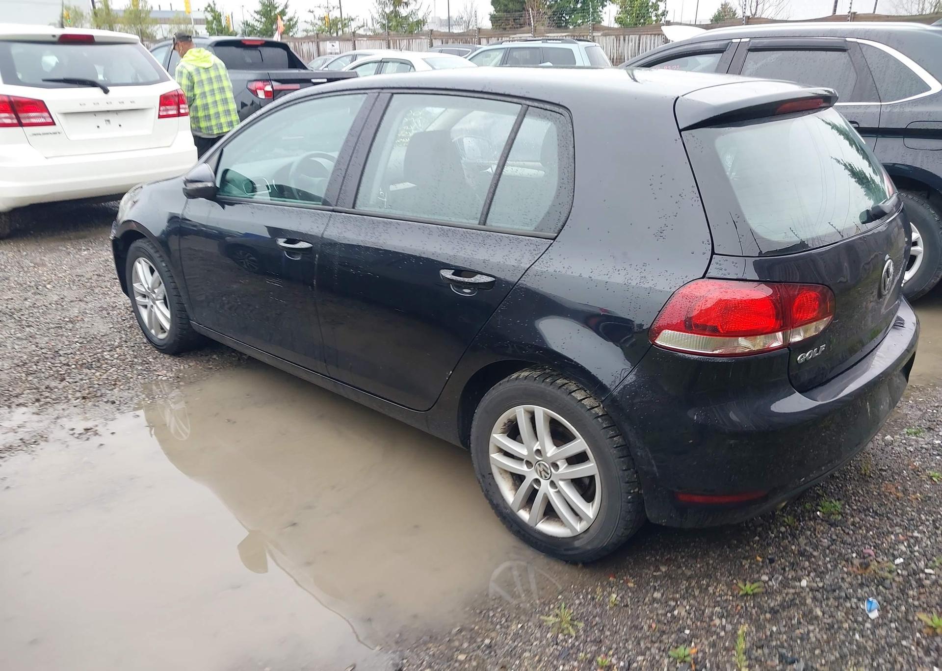 2010 VOLKSWAGEN GOLF 2.5L COMFORTLINE