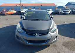 2013 HYUNDAI ELANTRA GL