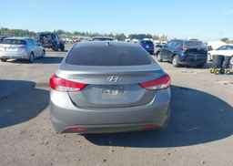 2013 HYUNDAI ELANTRA GL