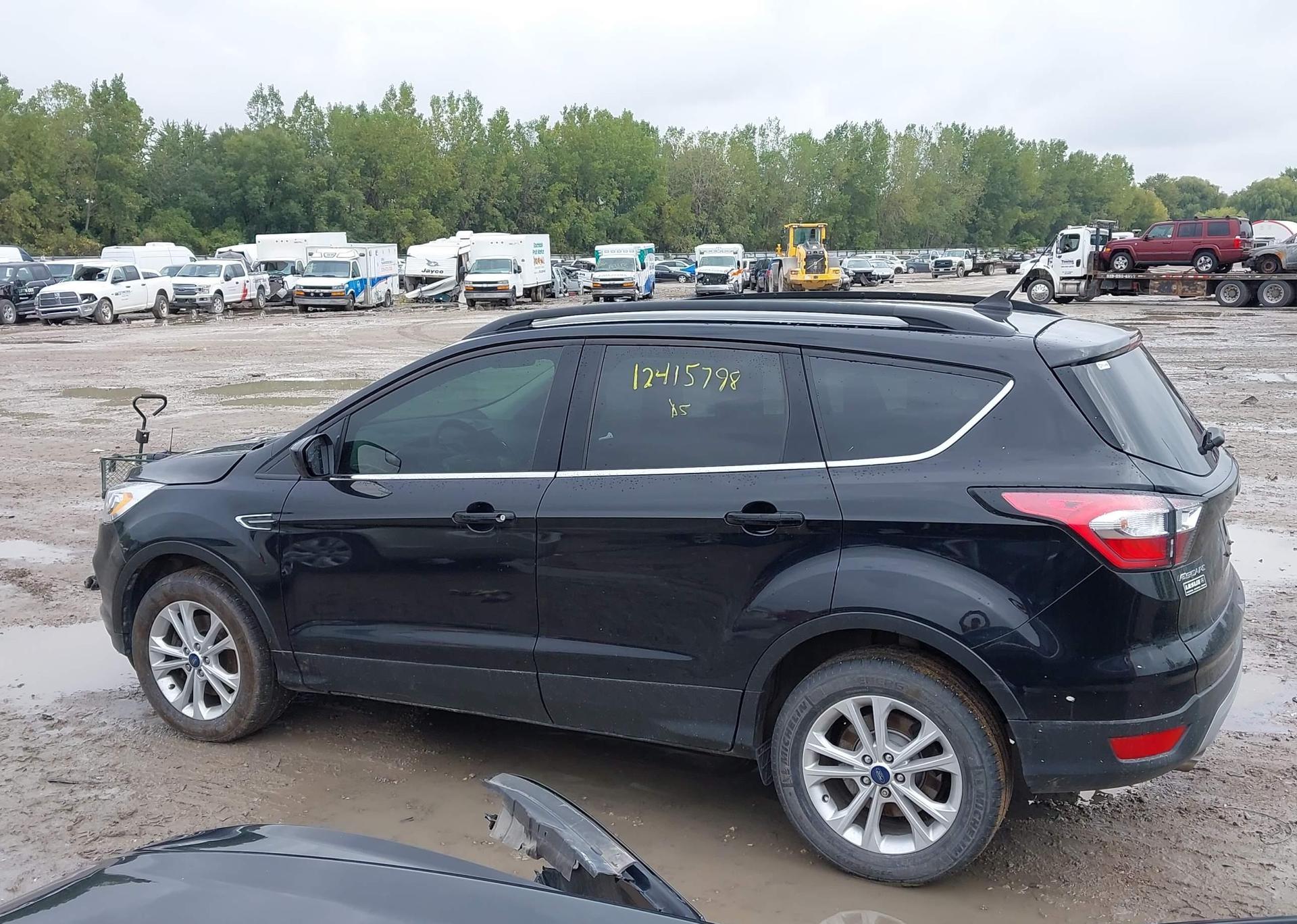 2018 FORD ESCAPE SEL