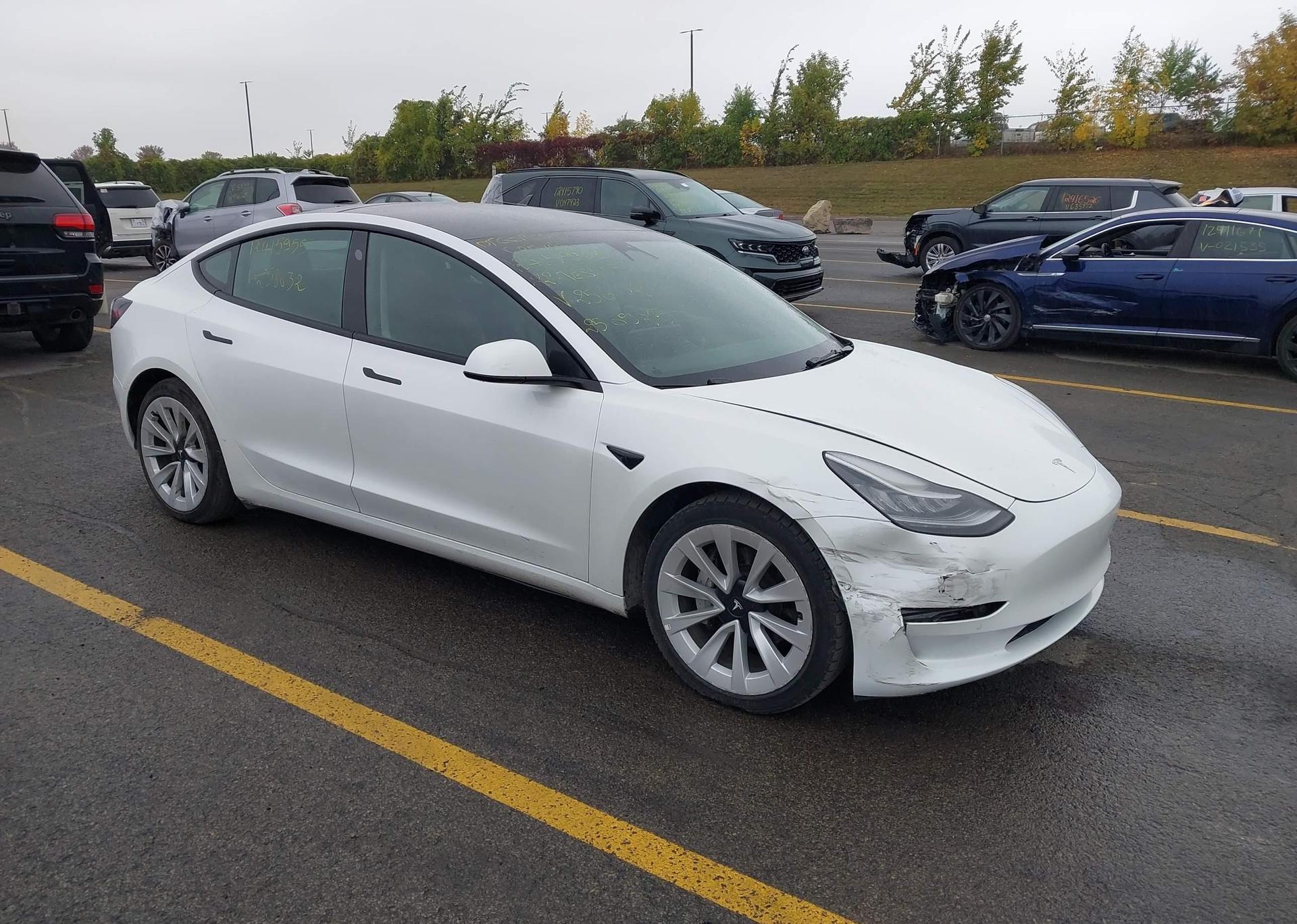 2022 TESLA MODEL 3