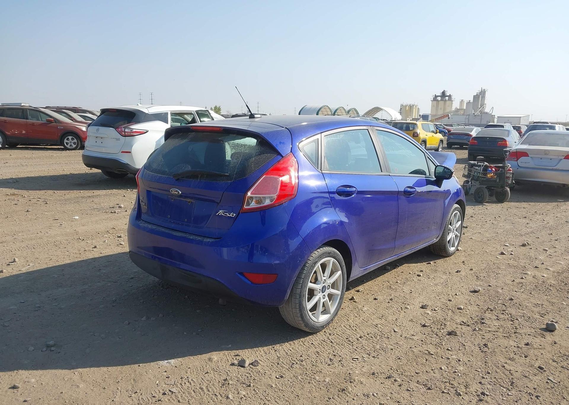 2015 FORD FIESTA SE