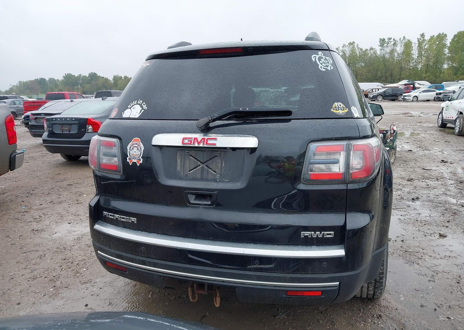 2014 GMC ACADIA SLE1