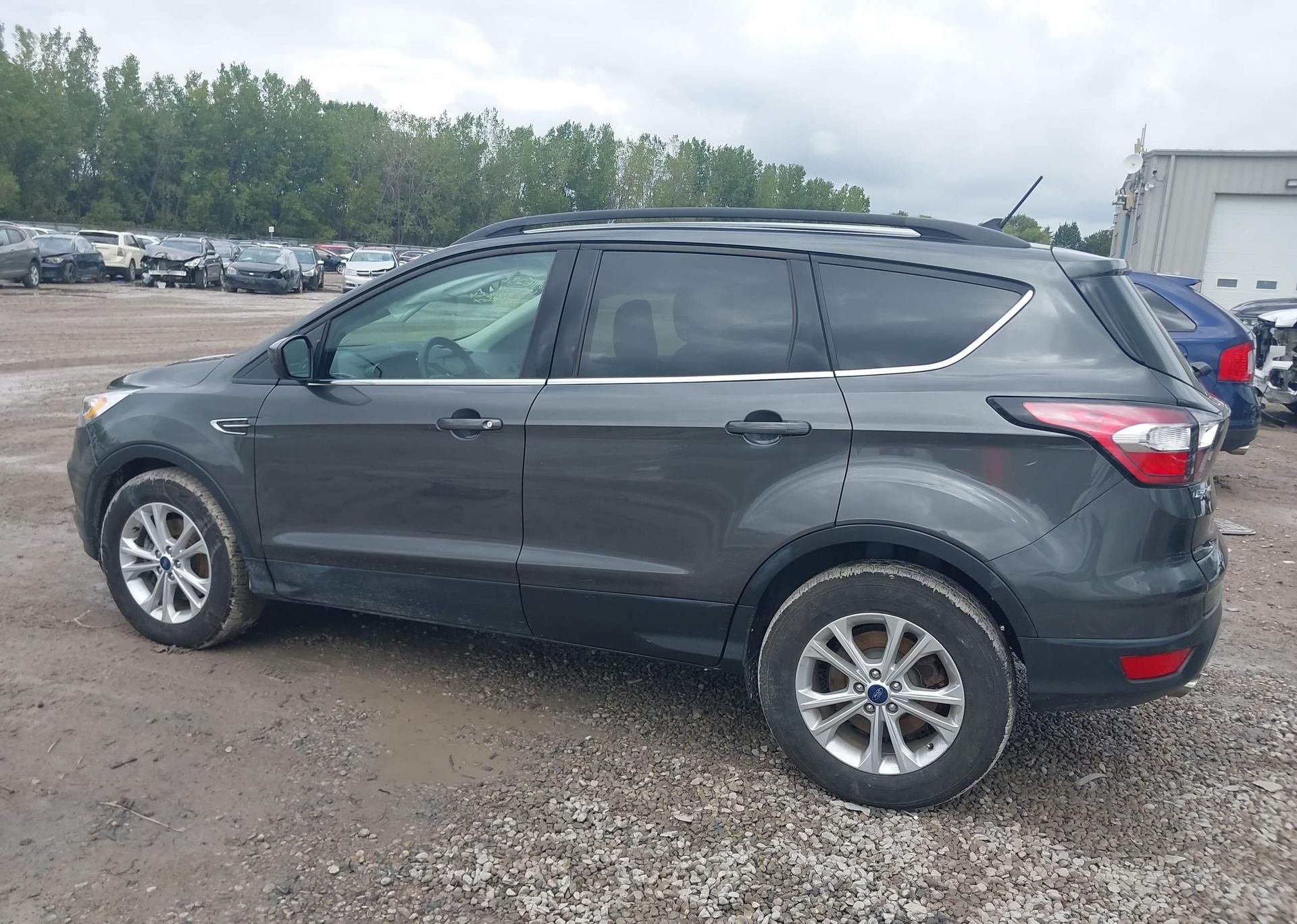2018 FORD ESCAPE SEL