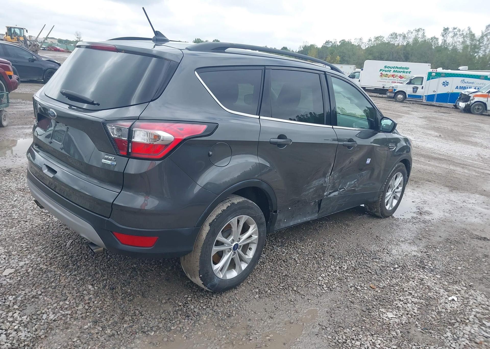 2018 FORD ESCAPE SEL