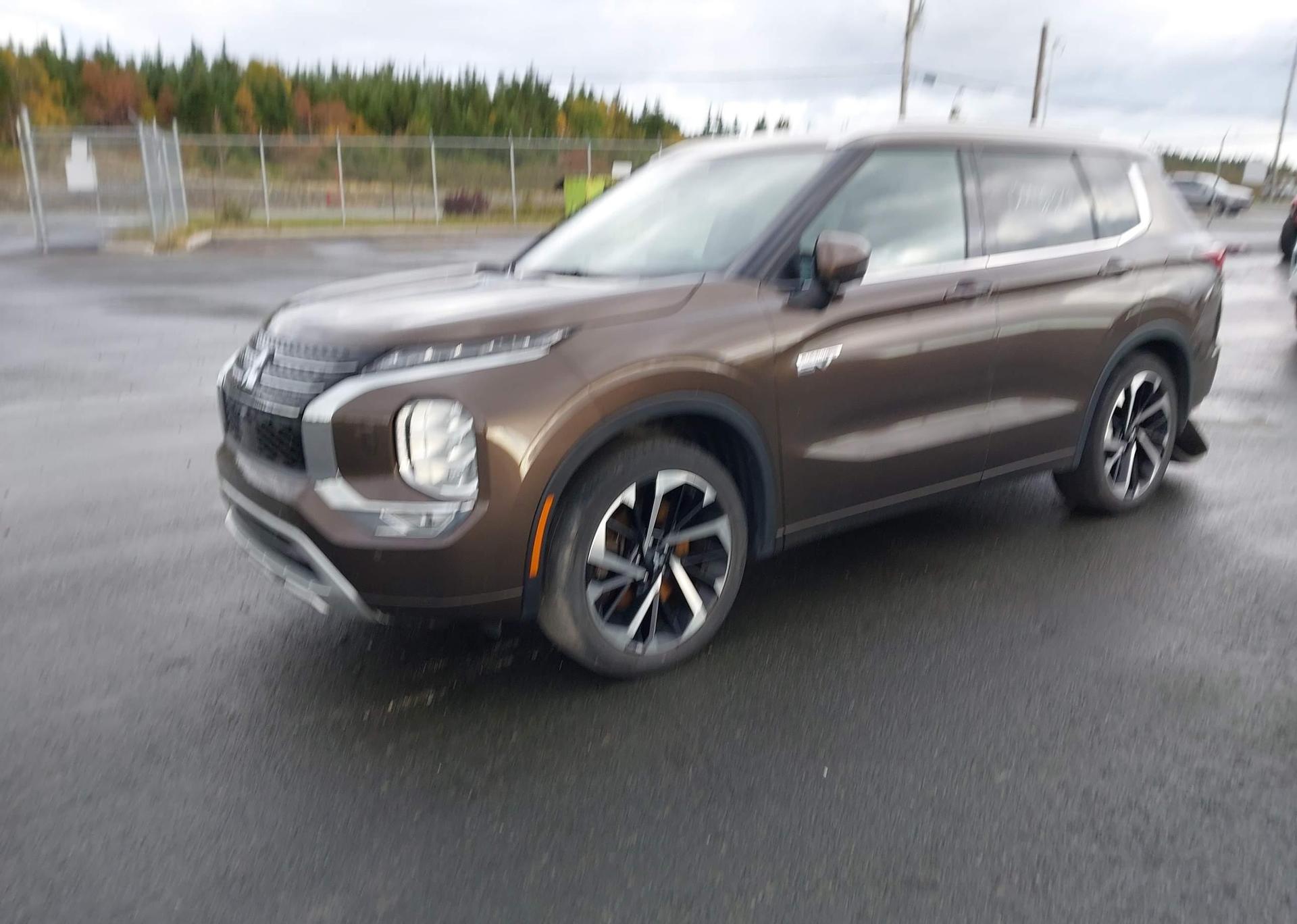 2023 MITSUBISHI OUTLANDER SEL