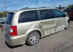 2011 CHRYSLER TOWN & COUNTRY TOURING