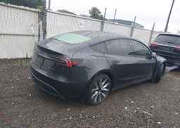 2024 TESLA MODEL 3