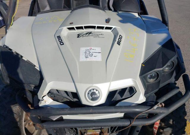 2015 CAN-AM COMMANDER 800R XT