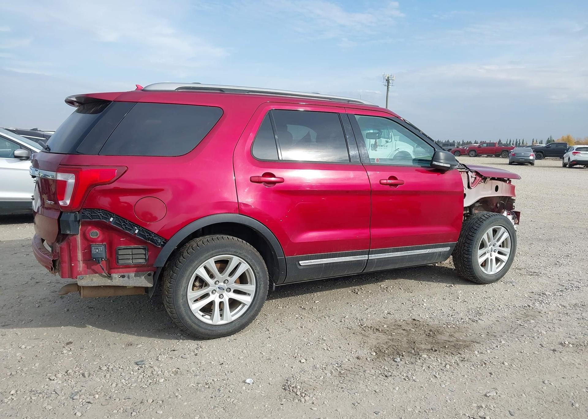 2019 FORD EXPLORER XLT