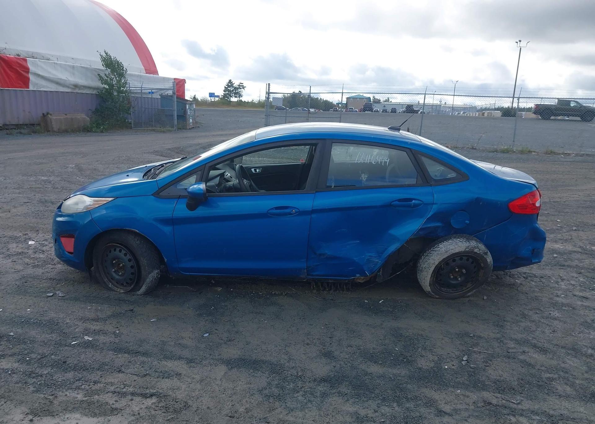 2012 FORD FIESTA SE