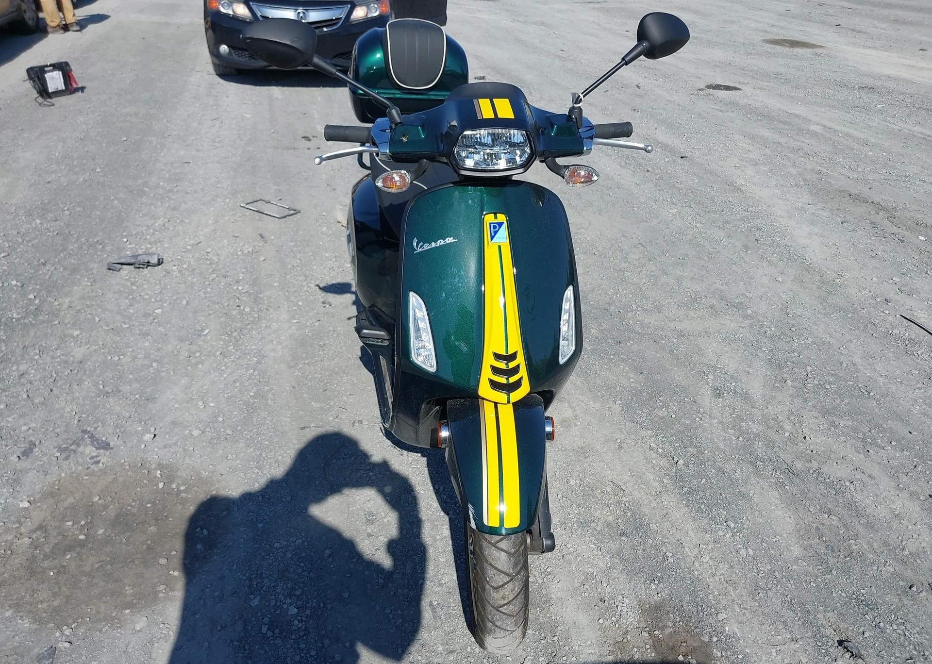 2022 VESPA PRIMAVERA